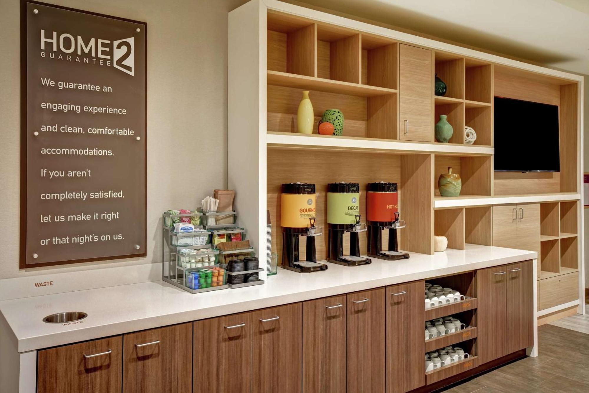 Home2 Suites By Hilton Springfield North Екстер'єр фото