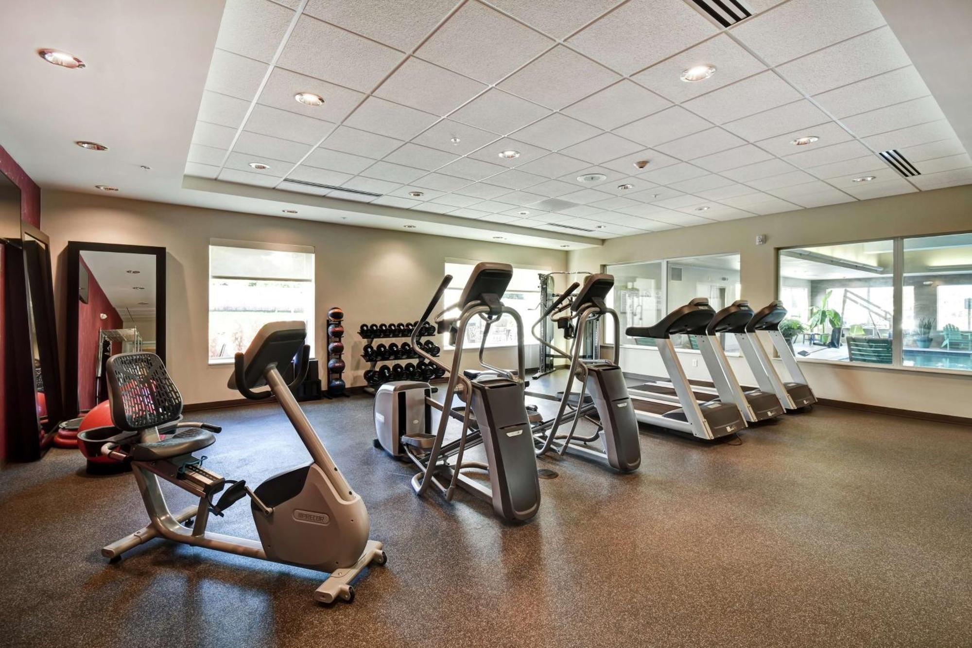 Home2 Suites By Hilton Springfield North Екстер'єр фото